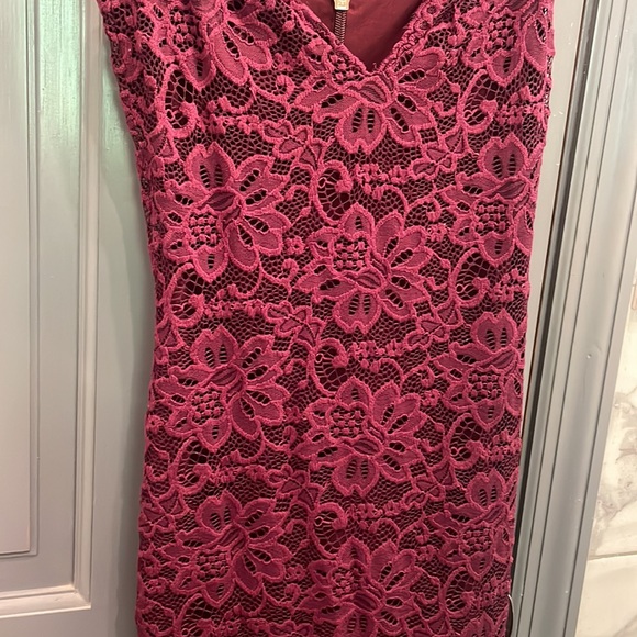 NOOKIE LACE MIDI DRESS - Picture 4 of 10